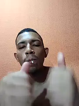 Mineirinho043 online show from 02-24-25, 04:16