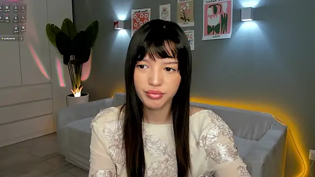 Snapshot of RikoAsada chatting on 10-11-25, 07:18 RikoAsada online show from 10-11-25, 07:18