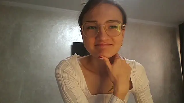 RoyalDessertt online show from 10-20-25, 05:30