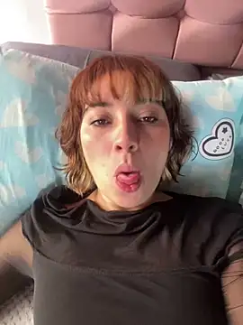 Maggie Geller online show from 02-12-25, 03:16