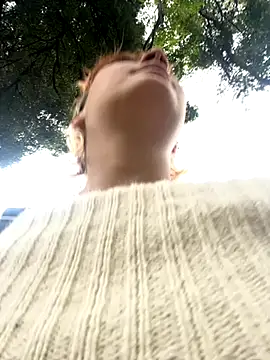 Maggie Geller online show from 10-16-25, 04:52