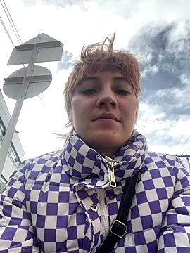 Maggie Geller online show from 10-20-25, 08:42