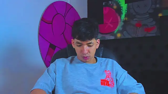 ISAAC CRYSTON online show from 10-07-25, 07:33