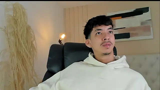 ISAAC CRYSTON online show from 11-14-25, 08:29