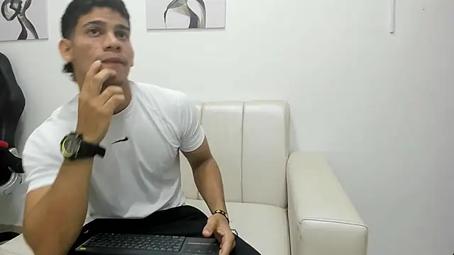 ANDRES STUD online show from 09-17-25, 04:25