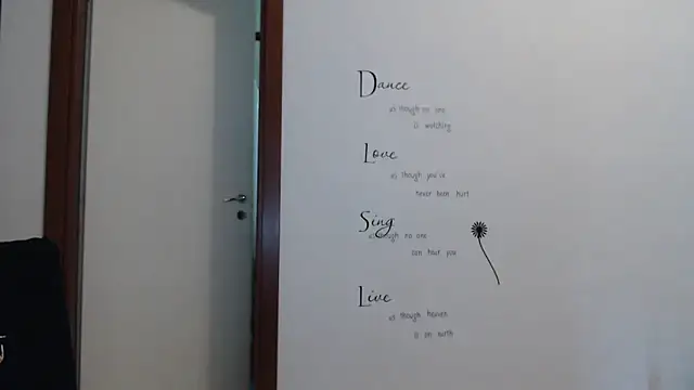 Eva Eldis online show from 10-08-25, 03:31