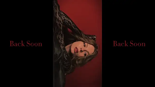 Snapshot of rosy_black_ chatting on 11-11-25, 06:19 rosy black online show from 11-11-25, 06:19