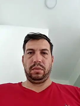 Snapshot of reyarturs13 chatting on 02-17-25, 08:15 reyarturs13 online show from 02-17-25, 08:15