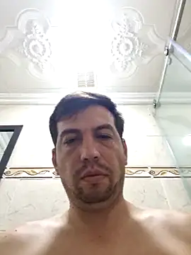 Snapshot of reyarturs13 chatting on 03-11-25, 04:43 reyarturs13 online show from 03-11-25, 04:43