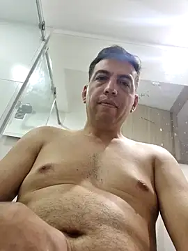 Snapshot of reyarturs13 chatting on 03-14-25, 11:45 reyarturs13 online show from 03-14-25, 11:45