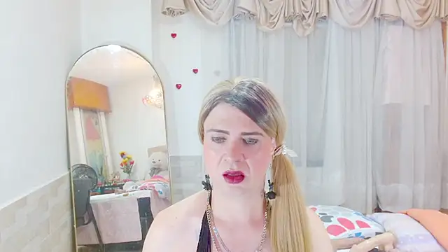 Snapshot of Dolldirtyxxx chatting on 02-01-26, 05:55 Dolldirtyxxx online show from 02-01-26, 05:55