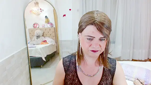 Snapshot of Dolldirtyxxx chatting on 02-04-26, 05:13 Dolldirtyxxx online show from 02-04-26, 05:13