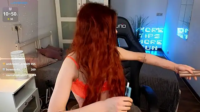 Katy diamond  online show from 03-21-25, 08:39