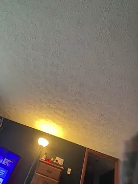 BadJewfucks online show from 12-18-25, 04:46