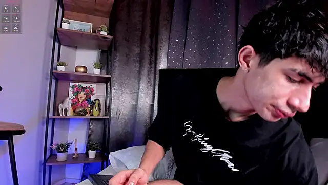 NovaaWheler online show from 10-29-25, 01:57