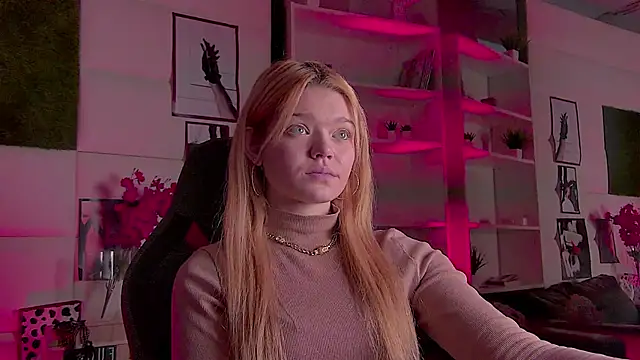 Snapshot of AdeleCartier chatting on 03-03-25, 03:30 AdeleCartier online show from 03-03-25, 03:30