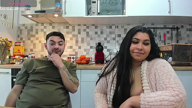 latinacouple online show from 02-11-25, 07:23