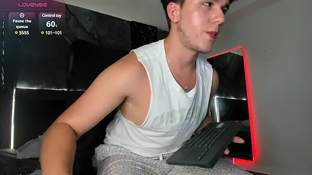 ErosGeorgiou online show from 02-18-25, 04:05