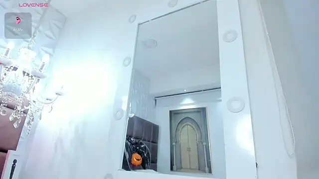 lolyyuno online show from 10-08-25, 02:31