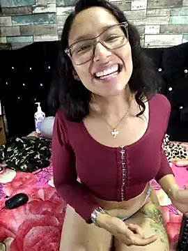 isabella beauty 01 online show from 02-24-25, 04:15