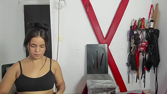 Snapshot of subbdsmextremo2 chatting on 11-30-25, 09:19 subbdsmextremo2 online show from 11-30-25, 09:19