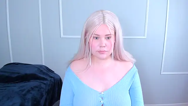 Snapshot of _leana_ chatting on 11-16-25, 06:02 leana online show from 11-16-25, 06:02