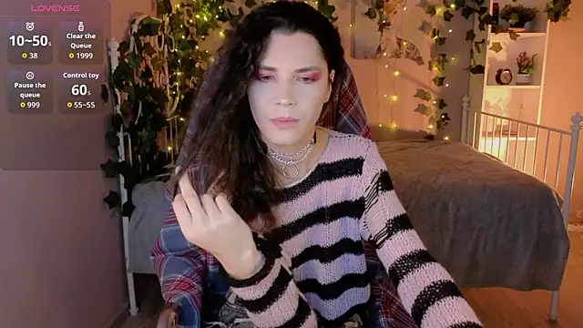 Snapshot of DamienLake chatting on 02-05-26, 08:35 DamienLake online show from 02-05-26, 08:35