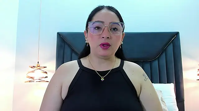ZamiraGates online show from 03-02-25, 03:45