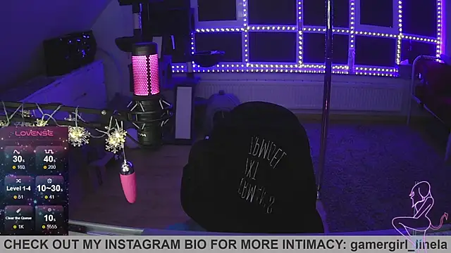 Snapshot of Gamergirl-Linela chatting on 11-11-25, 05:57 Gamergirl-Linela online show from 11-11-25, 05:57