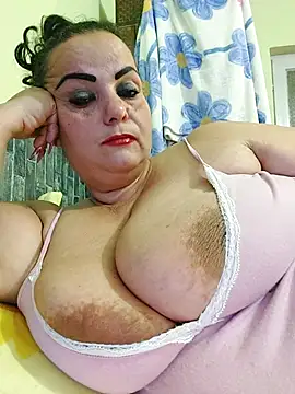 Snapshot of IvettkeXXX chatting on 10-12-25, 05:34 IvettkeXXX online show from 10-12-25, 05:34