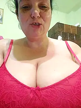 Snapshot of IvettkeXXX chatting on 11-02-25, 08:11 IvettkeXXX online show from 11-02-25, 08:11