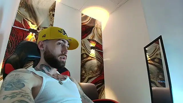 Luke davis01 online show from 01-06-26, 01:15