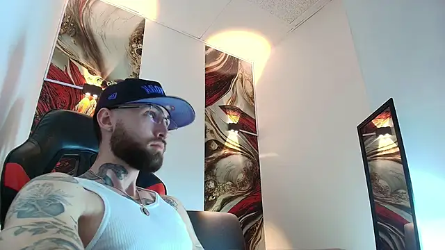 Luke davis01 online show from 01-15-26, 01:05