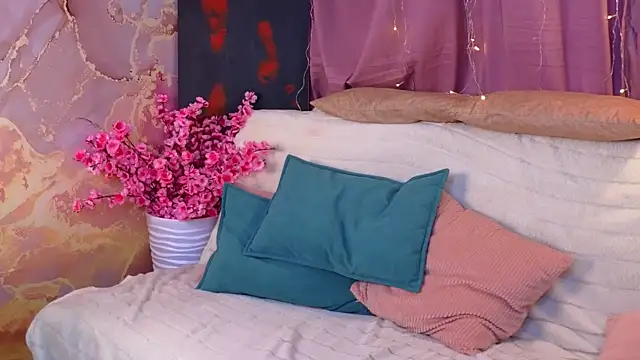 PortiaBellew online show from 02-13-25, 10:34