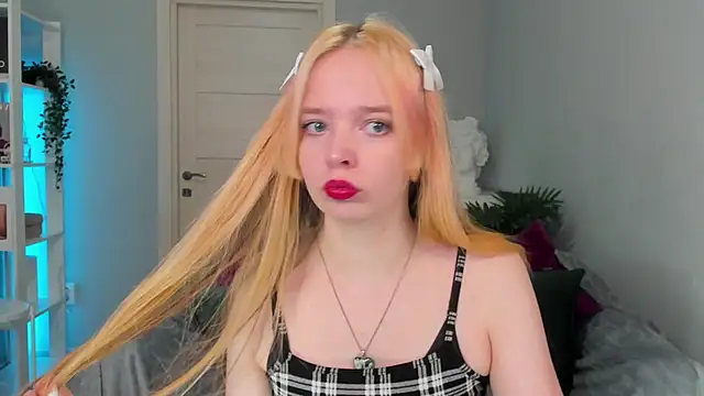 Bellla Murrr online show from 02-09-25, 03:01