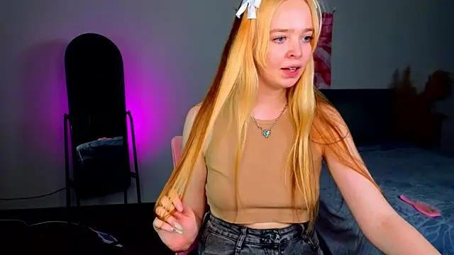 Bellla Murrr online show from 02-13-25, 02:52