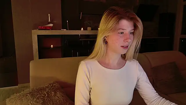 Bella amory online show from 02-11-25, 08:42