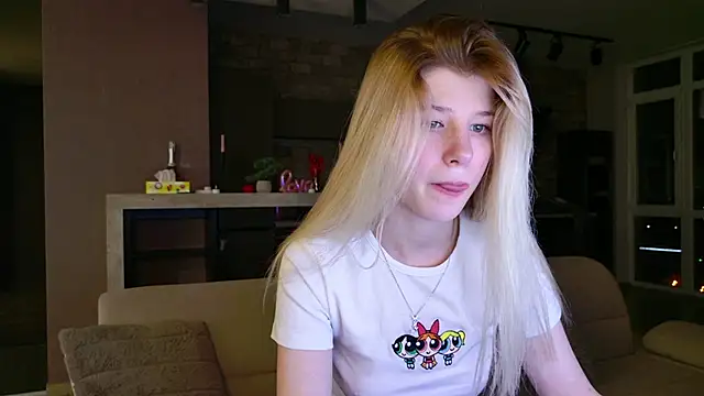 Bella amory online show from 03-07-25, 08:22