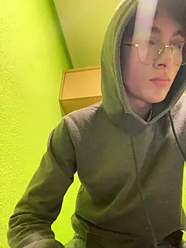 Snapshot of stormmart18 chatting on 02-07-25, 08:20 stormmart18 online show from 02-07-25, 08:20