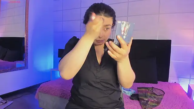  michonne  online show from 01-17-26, 10:24