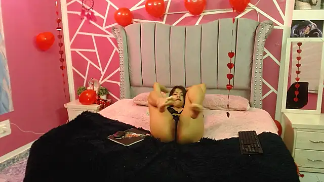 Snapshot of melody_toy chatting on 02-17-25, 11:20 melody toy online show from 02-17-25, 11:20