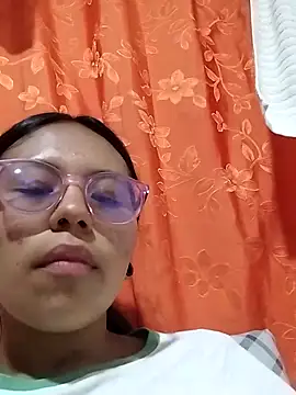 Snapshot of Venus_Day chatting on 02-12-25, 12:05 Venus Day online show from 02-12-25, 12:05