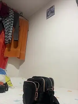 Snapshot of Venus_Day chatting on 03-17-25, 12:08 Venus Day online show from 03-17-25, 12:08