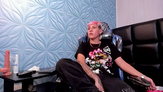 Brianna Hard online show from 10-07-25, 03:04