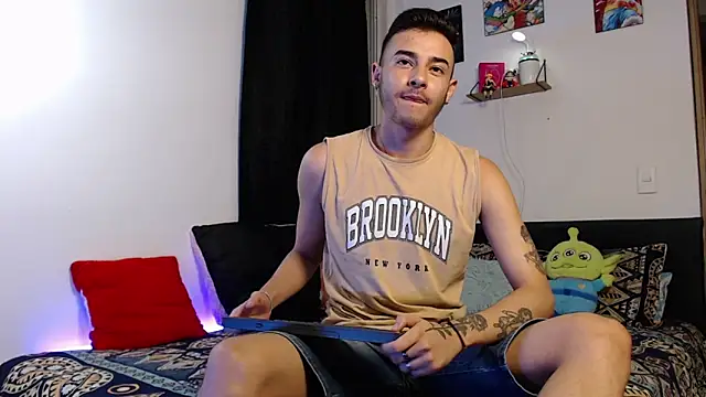 kyle clint07 online show from 11-08-25, 11:14