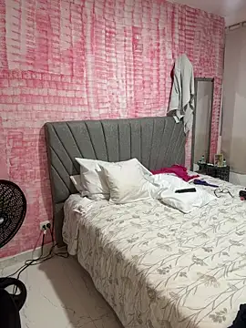 Snapshot of Tana_latin chatting on 01-12-26, 11:32 Tana latin online show from 01-12-26, 11:32