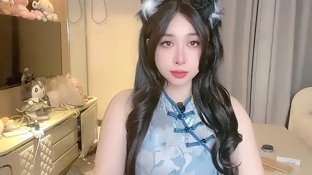 Moonccoi online show from 10-24-25, 12:45