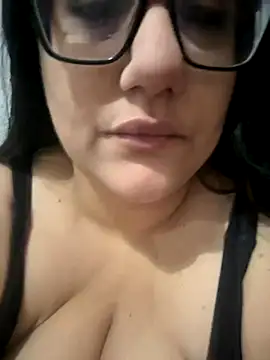 Snapshot of daianaspencer chatting on 12-03-25, 08:00 daianaspencer online show from 12-03-25, 08:00