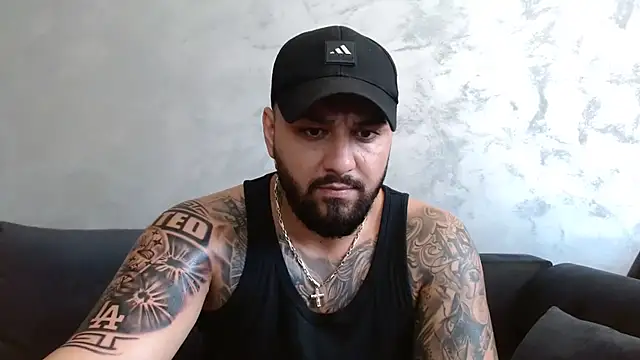 Snapshot of Bakws chatting on 09-21-25, 01:13 Bakws online show from 09-21-25, 01:13