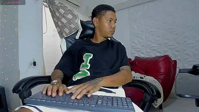 blackdirty420 online show from 11-19-25, 04:18